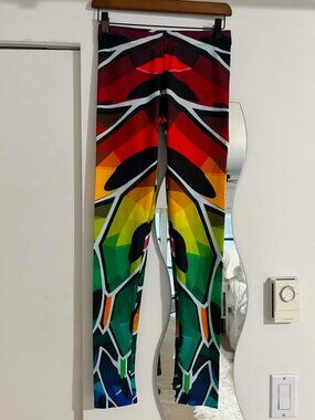 Fractal printed leggings, size M